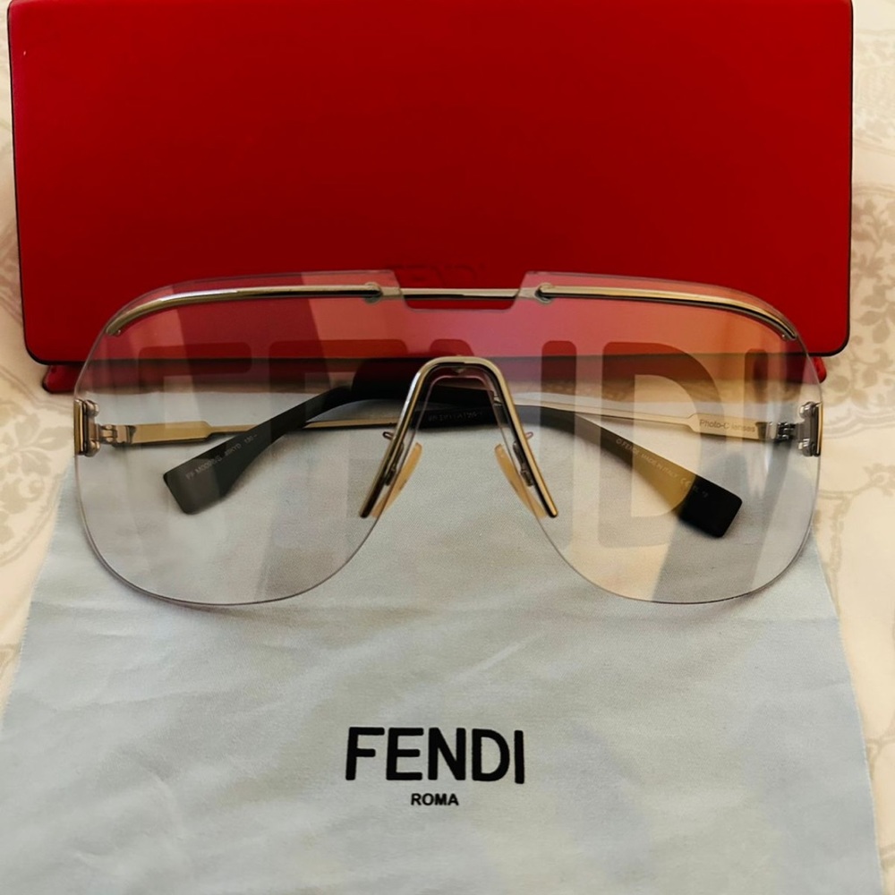 Fendi sunglasses FF M0098/S